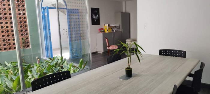 VENTA DE EDIFICIO DE OFICINAS, SAN JOSE, BARRIO AMON in Hospital, San José — $440,000 - Photo 2 of 9