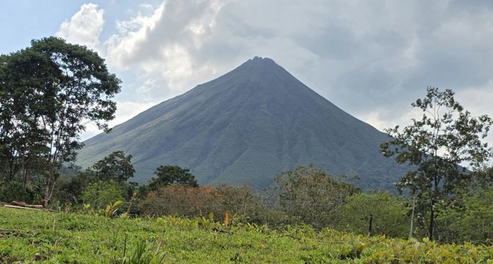 Lotes con Vista espectacular al Volcán Arenal en La Fortuna, San Carlos, Alajuela — ₡ 55 500 000