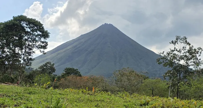 Lots with Spectacular View of Arenal Volcano in La Fortuna, San Carlos, Alajuela — ₡ 55 500 000