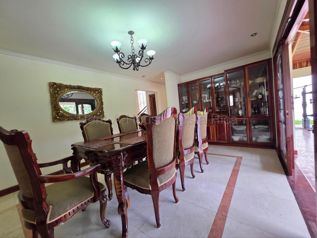 Venta de residencia de lujo con amplia zona verde en Altamonte, Curridabat #27-97 GS en Granadilla, Curridabat, San José — $700,000 - Foto 5 de 13