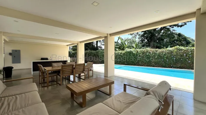 Venta de PENTHOUSE en San Rafael de Escazú. RAH 27-698 in San Rafael, Escazú, San José — $400,000 - Photo 2 of 15