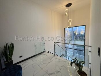 Venta de Casa en La Unión-Concepción. RAH 26-1481 en Concepción, La Unión, Cartago — 125 000 000 ₡ - Foto 5 de 15