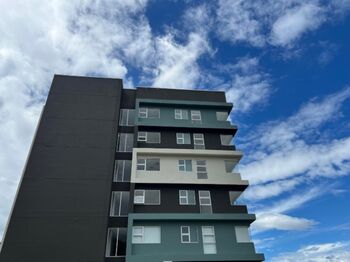 Estrena apartamento de lujo en Santa Ana: donde comienza tu nuevo estilo de vida in Uruca, Santa Ana, San José — $1,300 - Photo 4 of 10