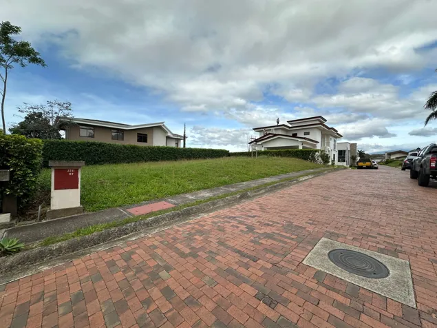 Lote de 479m2 en La Cañada de Alajuela en Alajuela — ₡ 60 000 000