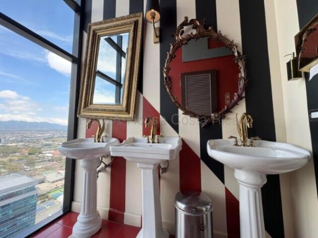 Alquiler de Apartamento en Mata Redonda, San José. RAH 26-1717 in Mata Redonda, San José — $1,100