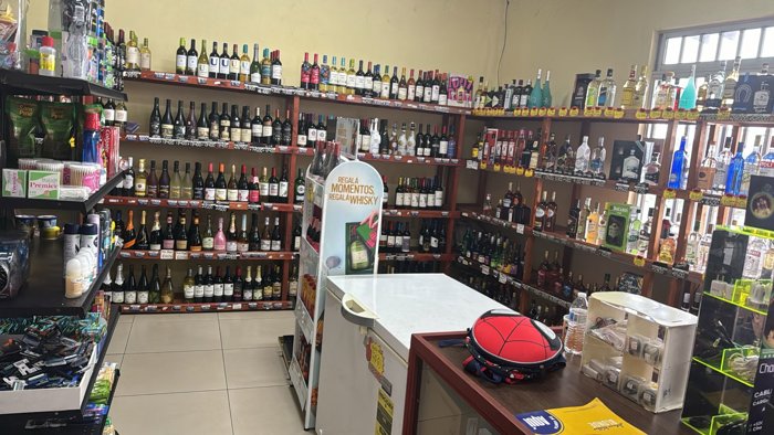 VENTA DE CASA Y 1 LOCAL, USO MIXTO, HEREDIA, SAN FRANCISCO in San Francisco, Heredia — $280,000
