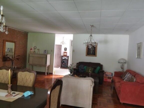 MLS-23-1549 LS VENTA CASA SAN JOSE CENTRO en Catedral, San José — $320,000