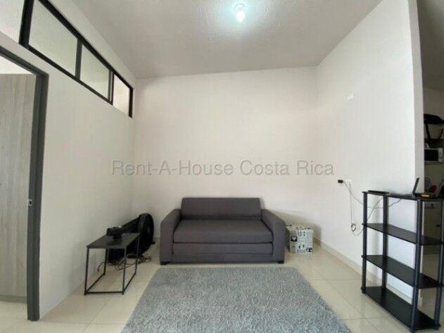 Alquiler de Casa en Pozos de Santa Ana. RAH 26-1996 en Pozos, Santa Ana, San José — $1,500