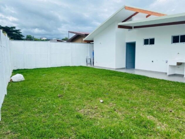 Casa de lujo nueva en Santa Eulalia, Atenas – Alajuela-Costa Rica en Santa Eulalia, Atenas, Alajuela — $260,000