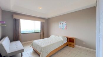 Alquiler de Hermosa Casa en San Antonio de Escazu 26-760 en San Antonio, Escazú, San José — $1,550 - Foto 5 de 10