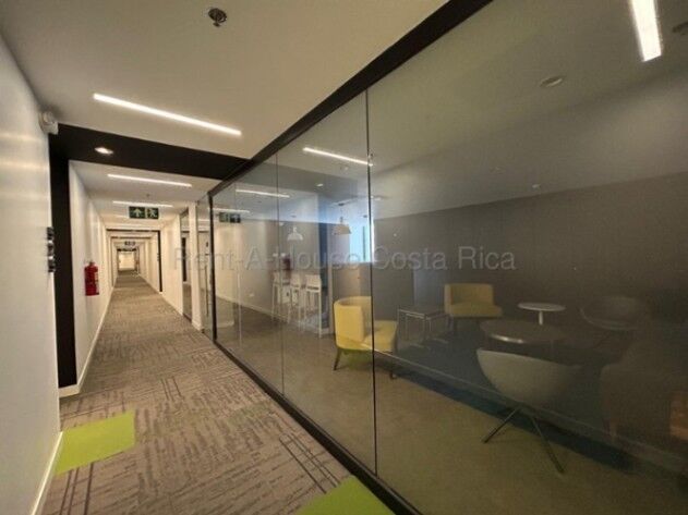 Venta de Apartamento en Escazú. RAH 26-1738 en Escazú, San José — $360,000