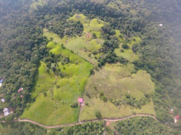 SE VENDE ESPECTACULAR FINCA EN MONTEZUMA, COBANO, PUNTARENAS.  en Cóbano, Puntarenas — $2,000,000