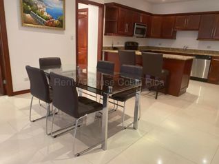 Alquiler de Apartamento de Lujo Amoblado  en San Rafael de Escazú in San Rafael, Escazú, San José — $2,300 - Photo 5 of 15