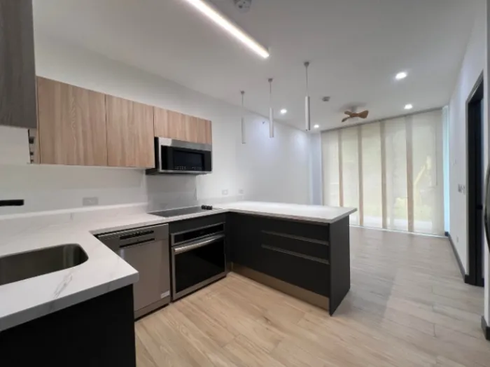 Rental of Magnificent Brand-New Apartment in Santa Ana / Mls. 26-1048 OFC JB in Santa Ana, San José — $1,300 - Photo 3 of 5