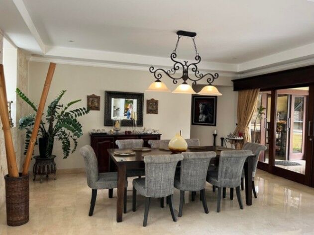 MLS-25-1923 LS VENTA HERMOSA CASA SANTA ANA SAN JOSE in Santa Ana, San José — $1,850,000