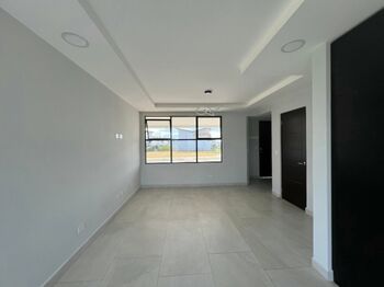 Venta de Casa a Estrenar en Guácima, Alajuela / Mls. 25-1519 OFC JB en Guácima, Alajuela — $290,000 - Foto 5 de 20