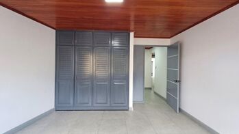 MLS-25-1475 LS VENTA CASA GRANADILLA CURRIDABAT  in Granadilla, Curridabat, San José — $295,000 - Photo 4 of 10