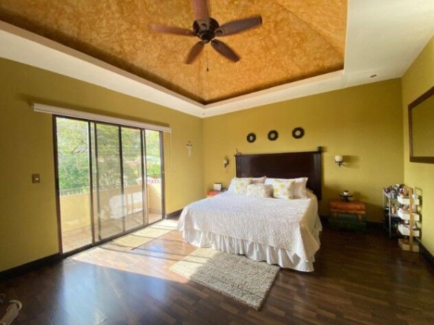 Venta de Casa en Belén-San Antonio, Heredia. RAH 26-1302 en San Antonio, Belén, Heredia — $370,000
