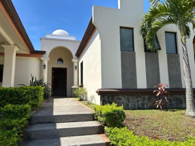 Venta de Casa en San José de Alajuela. RAH 26-229 en San José, Alajuela — $282,000