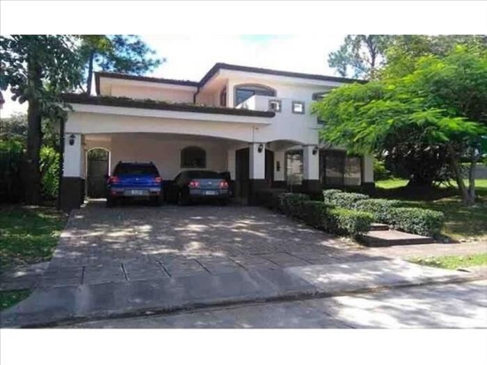 VENTA CASA, SAN JOSE, SANTA ANA, PIEDADES, CONDOMINIO BOSQUE DORADO en Piedades, Santa Ana, San José — $450,000