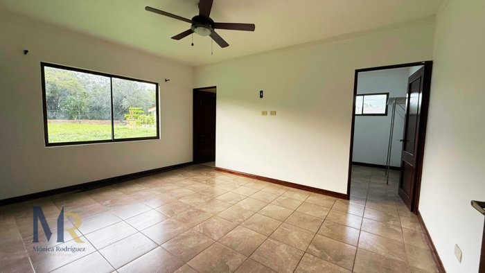 Casa en Venta Condominio el Encino Liberia Guanacaste in Liberia, Guanacaste — $280,000 - Photo 3 of 16