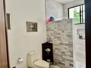 VENTA DE CASA EN RESIDENCIAL CARIARI, HEREDIA. in La Asunción, Belén, Heredia — $600,000 - Photo 3 of 43