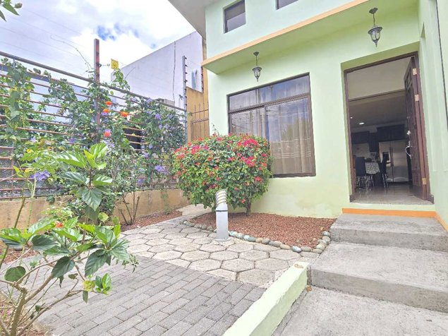 Venta casa de 1 planta en Omega, La Unión (JK CZ) in San Diego, La Unión, Cartago — $250,000 - Photo 2 of 22