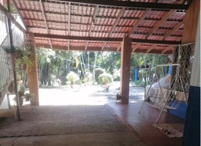Amplio terreno con 2 casas, piscina y rancho – Atenas, Alajuela in Atenas, Alajuela — $2,300,000 - Photo 2 of 13