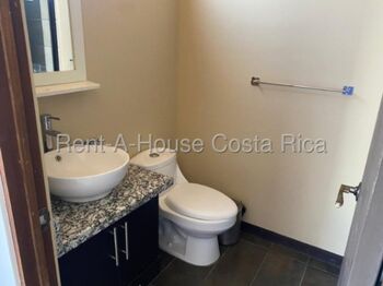 Alquiler de Apartamento en Ulloa, Heredia. RAH 26-1432 en Ulloa, Heredia — $1,300 - Foto 4 de 10