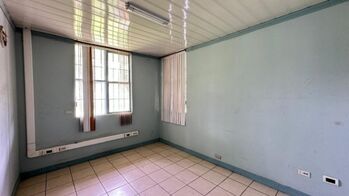 Alquiler de Local Comercial + APTO en Belén-La Asunción.  en La Asunción, Belén, Heredia — $4,700 - Foto 4 de 15