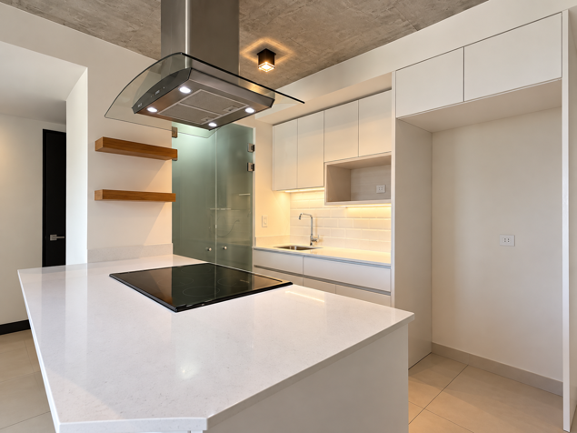 Venta apartamento Condominio Khaya acabados premium en Curridabat, San José — $195,000