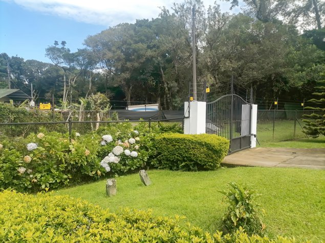 VENTA DE CASA CON LOTE DE 1.478 M² EN EL TIROL, SAN RAFAEL DE HEREDIA in Ángeles, San Rafael, Heredia — $495,000 - Photo 3 of 13