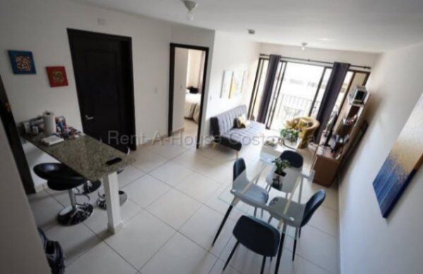 Alquiler de Apartamento en Lomas de Ayarco Sur-Curridabat. RAH 26-2179 in Sánchez, Curridabat, San José — $1,100