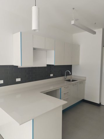 VENTA  DE APARTAESTUDIO, SANTA ANA, POZOS, CONDOMINIO URBAN FLATS in Pozos, Santa Ana, San José — $126,500