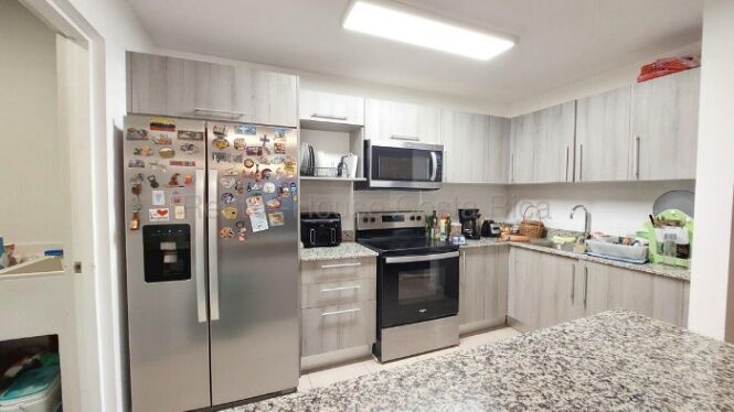 Venta de Casa en Mora-Colón. RAH 26-2213 in Colón, Mora, San José — $253,000