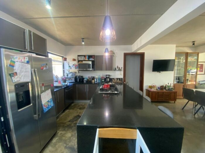 Se vende casa en Piedades Santa Ana 26-1396 in Piedades, Santa Ana, San José — $249,000