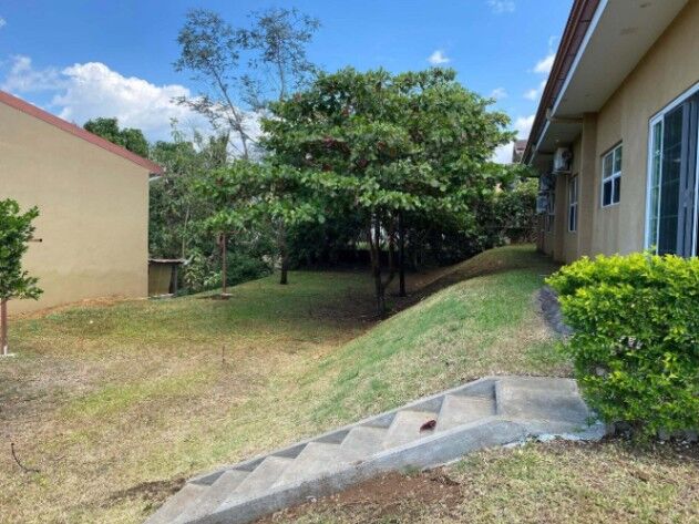 Venta de Casa Acogedora en Puente de Piedra Grecia. 23-3366 en Grecia, Alajuela — ₡ 88 000 000