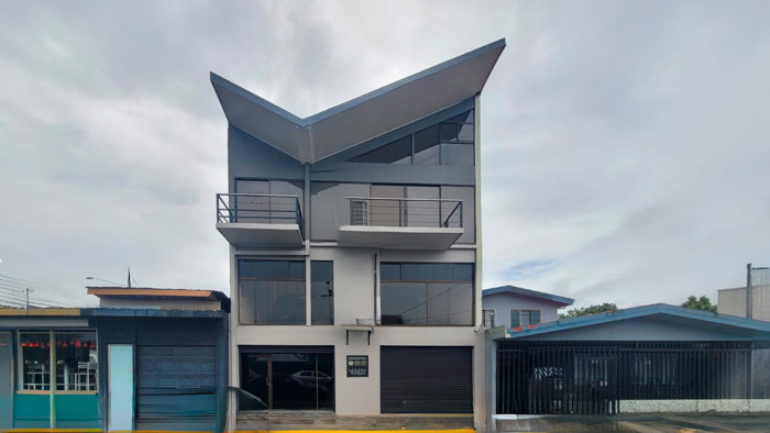 Commercial Building for Sale or Rent in San Ramón, Alajuela in San Ramón, Alajuela — $300,000