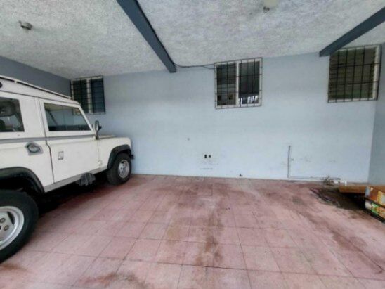 Se vende espacioso apartamento en barrio Escalante San José 25-575 in Carmen, San José — $120,000