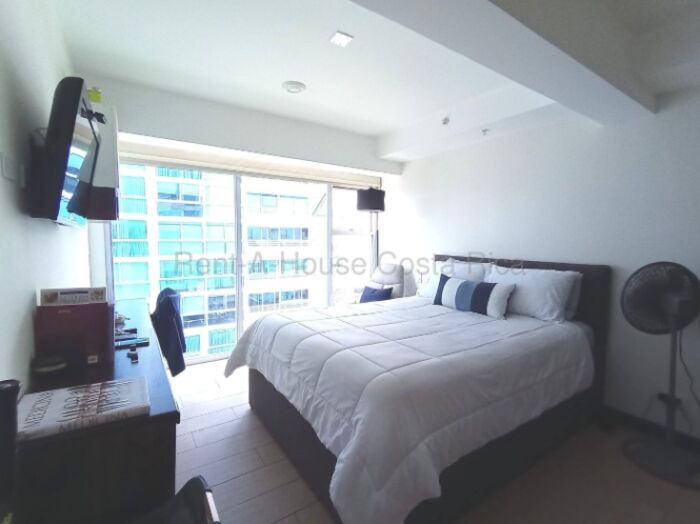 Apartamento para inversión Los Yoeses en San Pedro, Montes De Oca, San José — $133,000