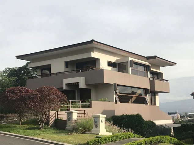 Venta Casa en Condominio Cerro Alto, San Rafael, Escazú en San Rafael, Escazú, San José — $947,000 - Foto 2 de 63