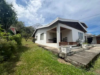 VENTA DE CASA Y APTO USO MIXTO SAN JOSE, SANTA ANA