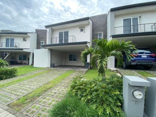 Venta de Casa en San Rafael de Escazû. RAH 25-1578 in San Rafael, Escazú, San José — $320,000