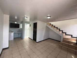 Venta de Apartamento en Montes de Oca-San Rafael. RAH 27-251 in San Rafael, Montes De Oca, San José — 50 000 000 ₡ - Photo 3 of 14