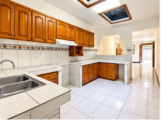Casa en venta Moravia, uso mixto, una planta con Apartamento 5PCU en San Vicente, Moravia, San José — 160 000 000 ₡ - Foto 4 de 12