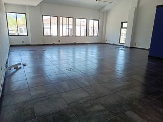 Office rental with view in a shopping center in Escazú #23-2992 GS
