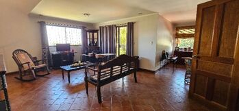 Venta de Oportunidad, Casa de 329mts en San Roque de Barva 26-1703 en San Roque, Barva, Heredia — $300,000 - Foto 5 de 10
