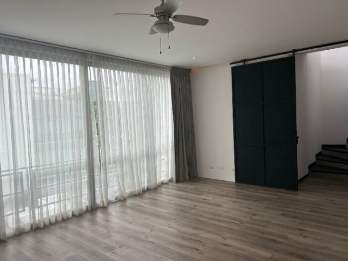 Venta de Apartamento en San Rafael de Escazú. RAH 26-763 en San Rafael, Escazú, San José — $245,000