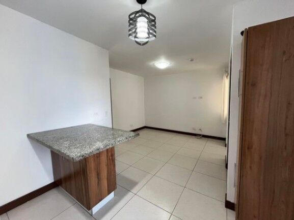 Venta de Apartamento en San José-San Sebastián. RAH 26-1369 en San Sebastián, San José — ₡ 46 000 000