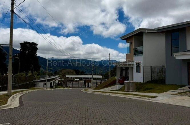 Venta de Lote en Condominio en La Unión-Dulce Nombre, Cartago. RAH 26-1701 en Dulce Nombre, La Unión, Cartago — ₡ 43 000 000